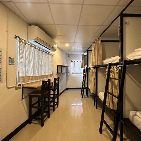 Blue Flow Hostel جزيرة في في المظهر الخارجي الصورة