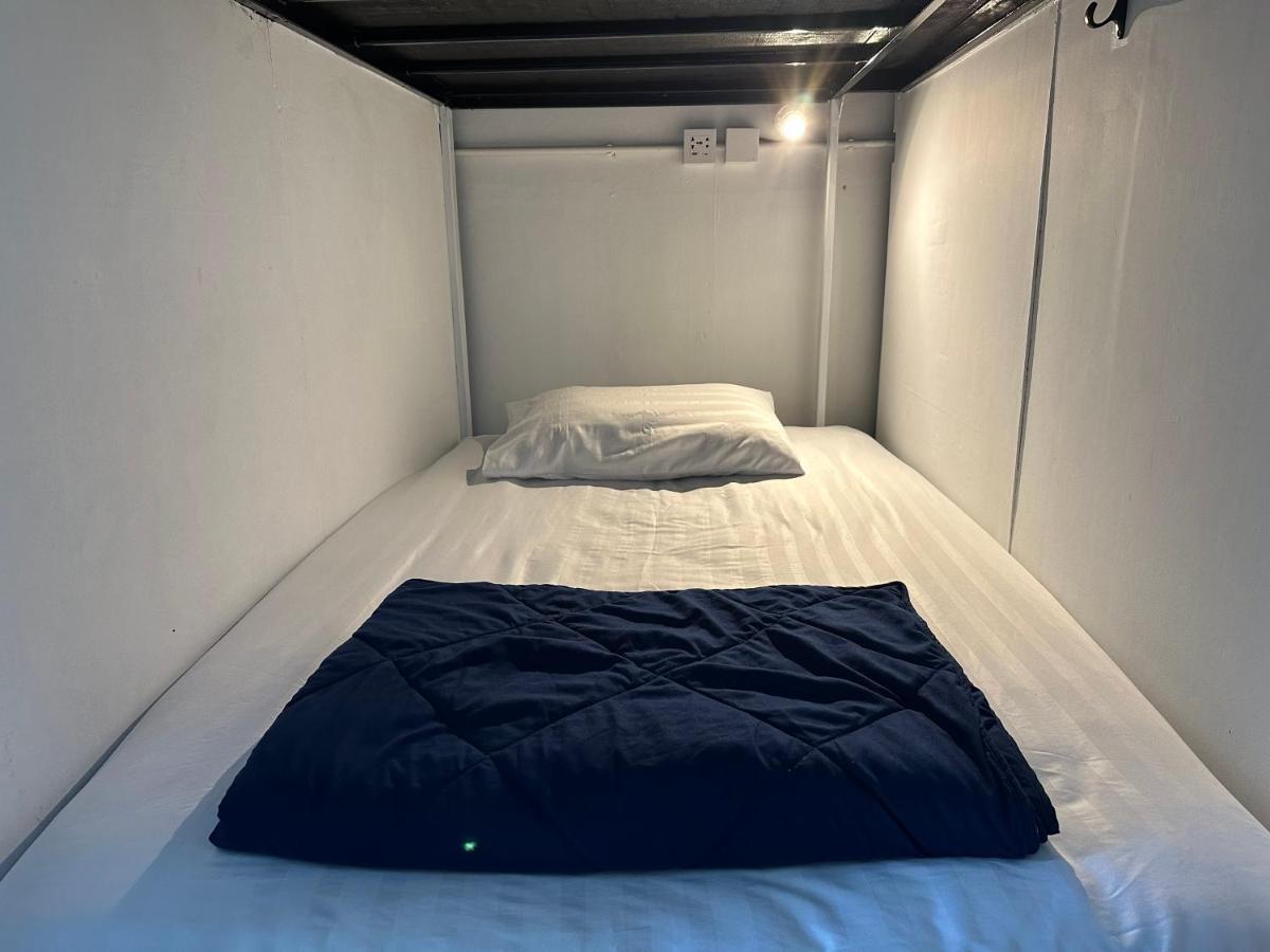 Blue Flow Hostel جزيرة في في المظهر الخارجي الصورة