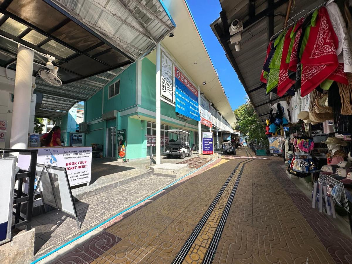 Blue Flow Hostel جزيرة في في المظهر الخارجي الصورة